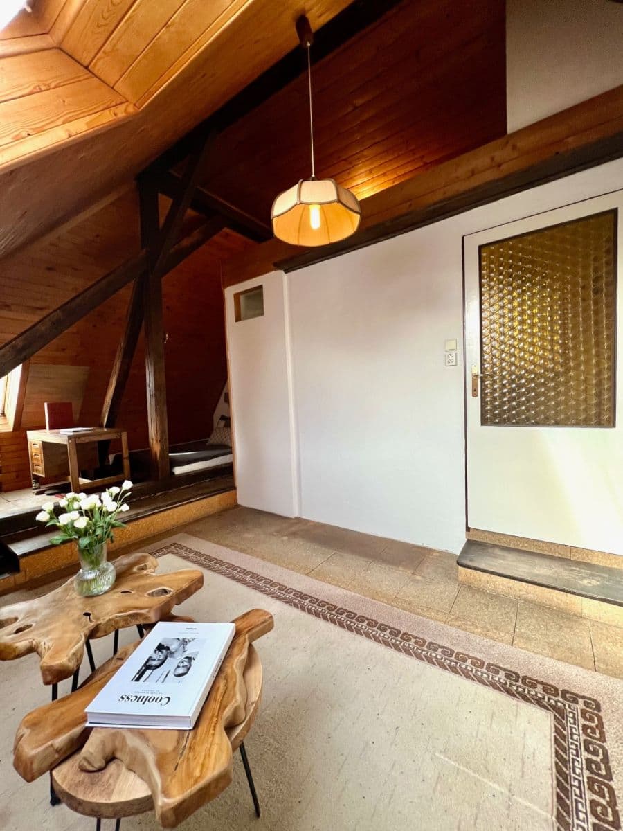 2 bedroom flat to rent, 80 m², Nad Zámečkem, Prague, Prague 2 bedroom flat to rent, 80 m², Nad Zámečkem, Prague, Prague