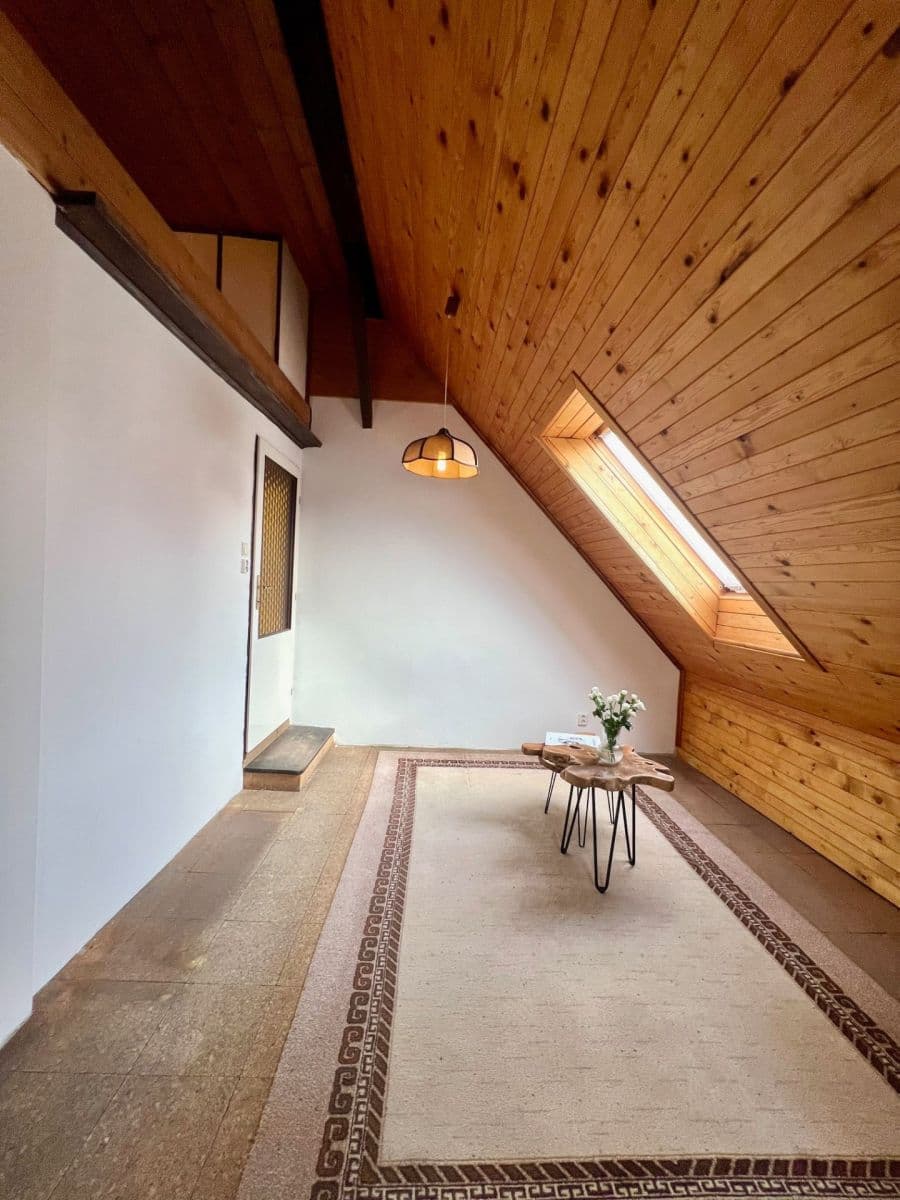 2 bedroom flat to rent, 80 m², Nad Zámečkem, Prague, Prague 2 bedroom flat to rent, 80 m², Nad Zámečkem, Prague, Prague