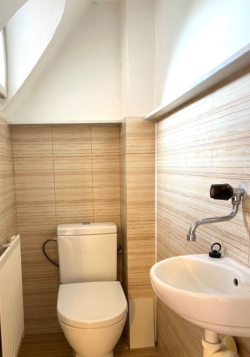 2 bedroom flat to rent, 80 m², Nad Zámečkem, Prague, Prague 2 bedroom flat to rent, 80 m², Nad Zámečkem, Prague, Prague