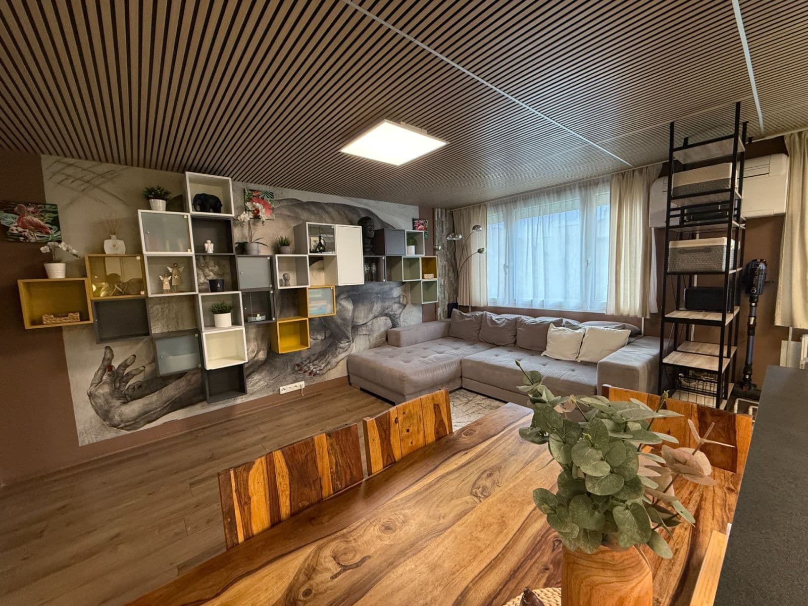 2 bedroom with open-plan kitchen flat to rent, 70 m², Křenická, Prague, Prague 2 bedroom with open-plan kitchen flat to rent, 70 m², Křenická, Prague, Prague