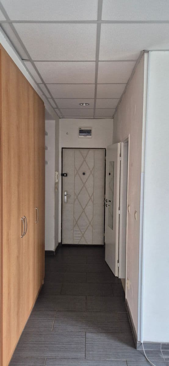 Studio flat to rent, 50 m², Antonína Sovy, Česká Lípa, Liberecký Region Studio flat to rent, 50 m², Antonína Sovy, Česká Lípa, Liberecký Region