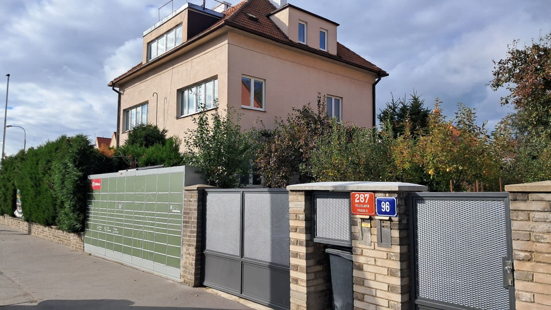 3 bedroom flat to rent, 110 m², Heyrovského náměstí, Prague, Prague 3 bedroom flat to rent, 110 m², Heyrovského náměstí, Prague, Prague