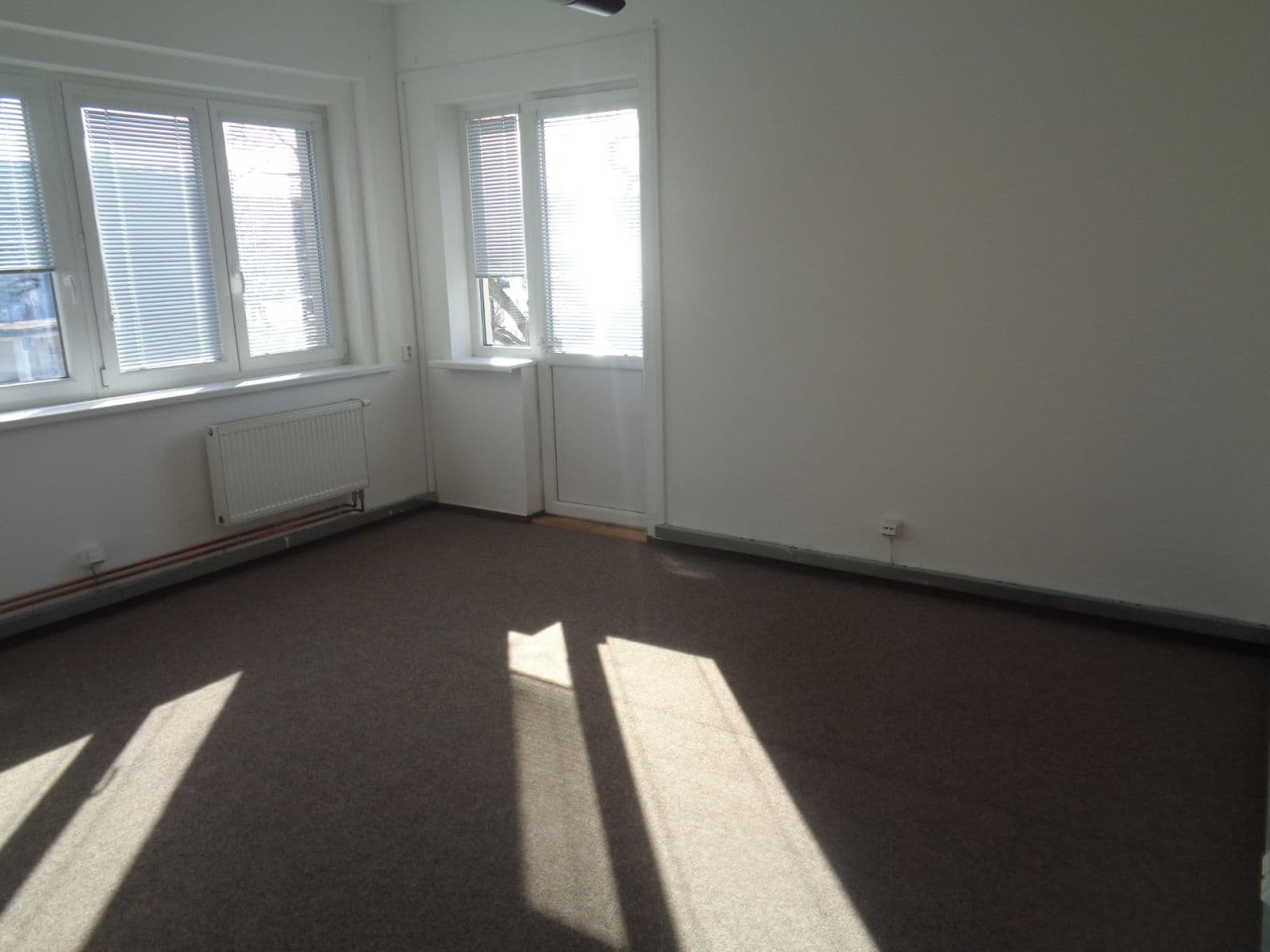 3 bedroom flat to rent, 110 m², Heyrovského náměstí, Prague, Prague 3 bedroom flat to rent, 110 m², Heyrovského náměstí, Prague, Prague