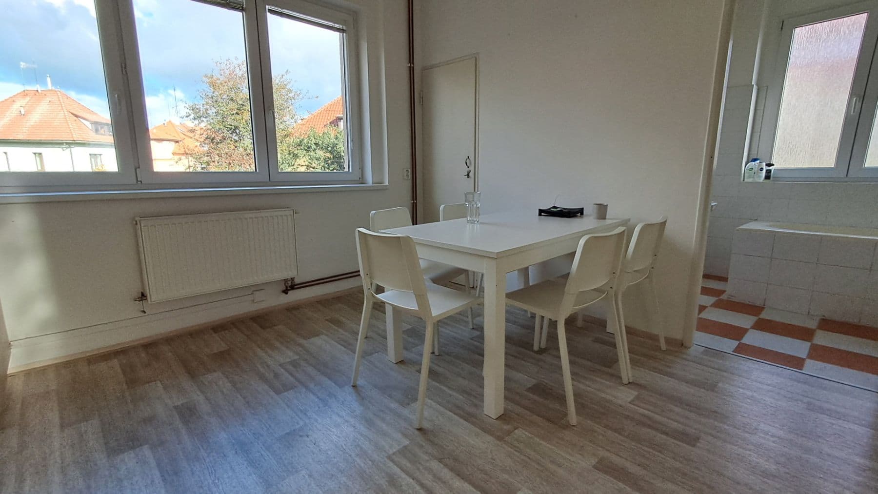 3 bedroom flat to rent, 110 m², Heyrovského náměstí, Prague, Prague 3 bedroom flat to rent, 110 m², Heyrovského náměstí, Prague, Prague