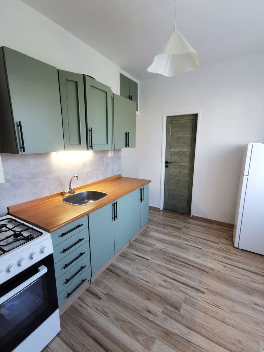 2 bedroom flat to rent, 54 m², Dusíkova, Čáslav, Středočeský Region 2 bedroom flat to rent, 54 m², Dusíkova, Čáslav, Středočeský Region