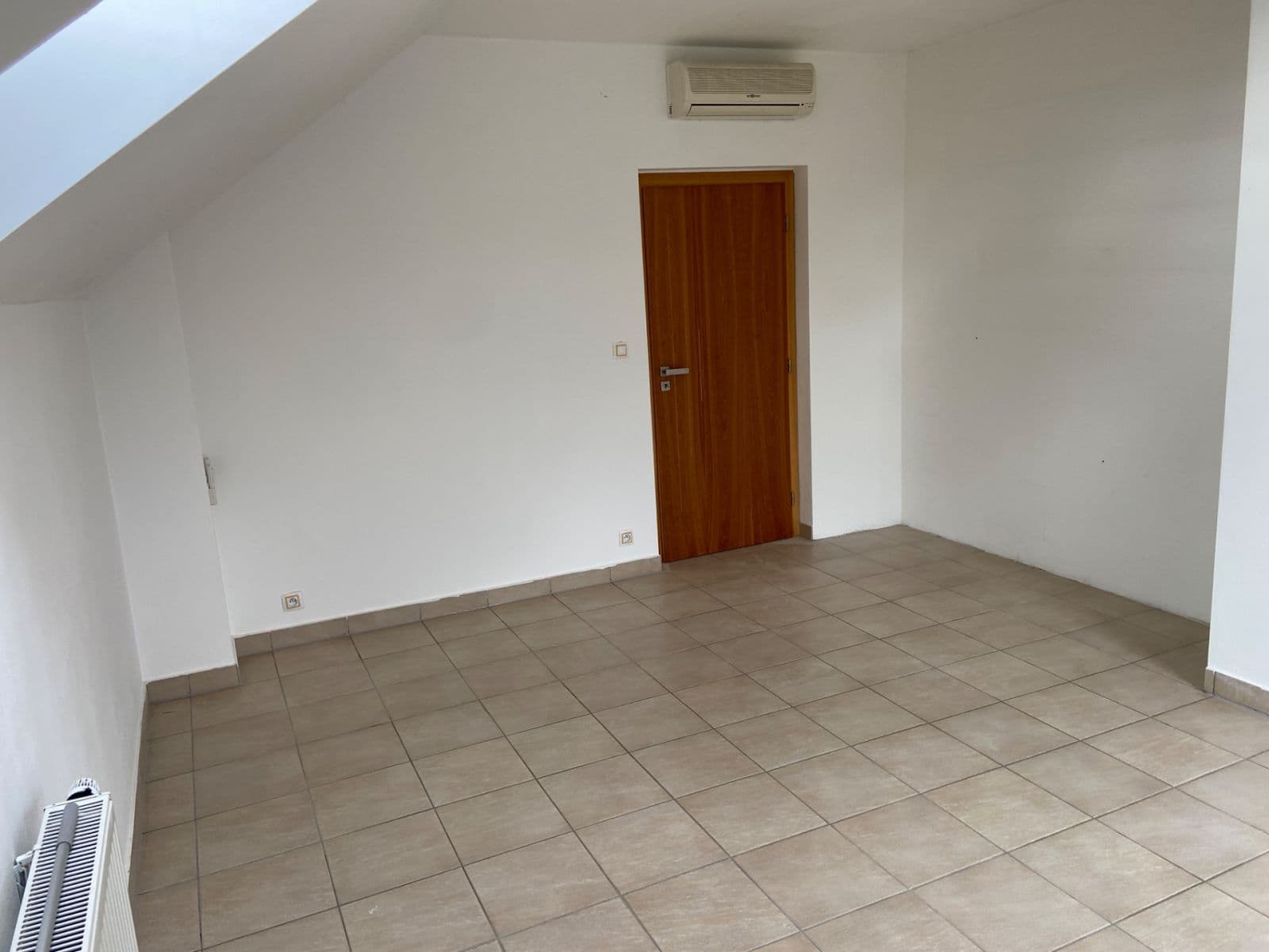 2 bedroom flat to rent, 100 m², Svinošice, Jihomoravský Region 2 bedroom flat to rent, 100 m², Svinošice, Jihomoravský Region