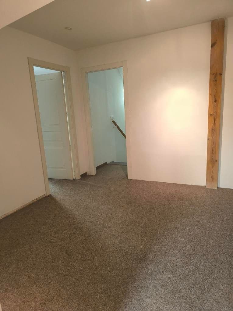 3 bedroom with open-plan kitchen flat to rent, 139 m², Bečovská, Prague, Prague 3 bedroom with open-plan kitchen flat to rent, 139 m², Bečovská, Prague, Prague