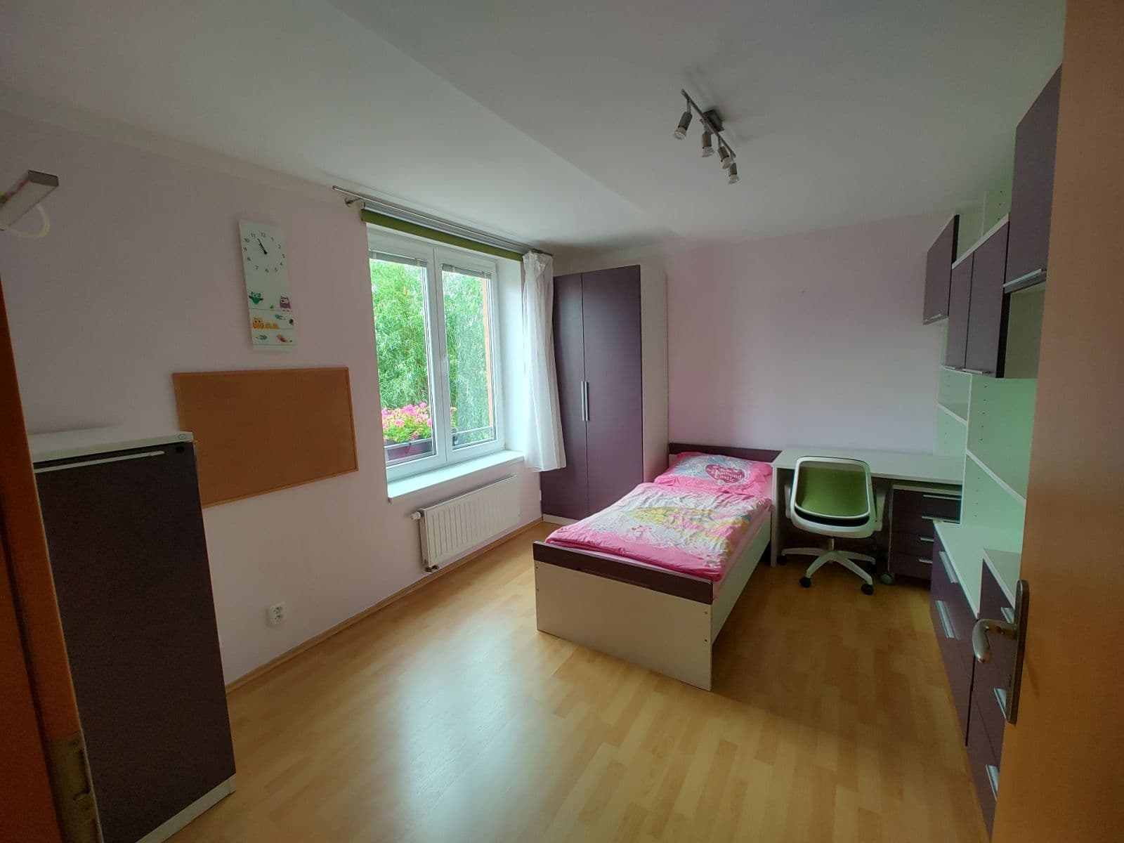 house for sale, 109 m², Zlatnická, Jenštejn, Středočeský Region house for sale, 109 m², Zlatnická, Jenštejn, Středočeský Region