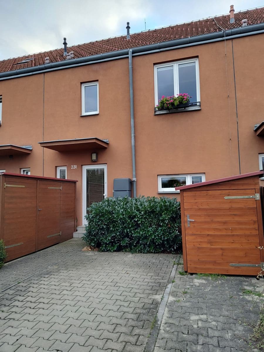 house for sale, 109 m², Zlatnická, Jenštejn, Středočeský Region house for sale, 109 m², Zlatnická, Jenštejn, Středočeský Region