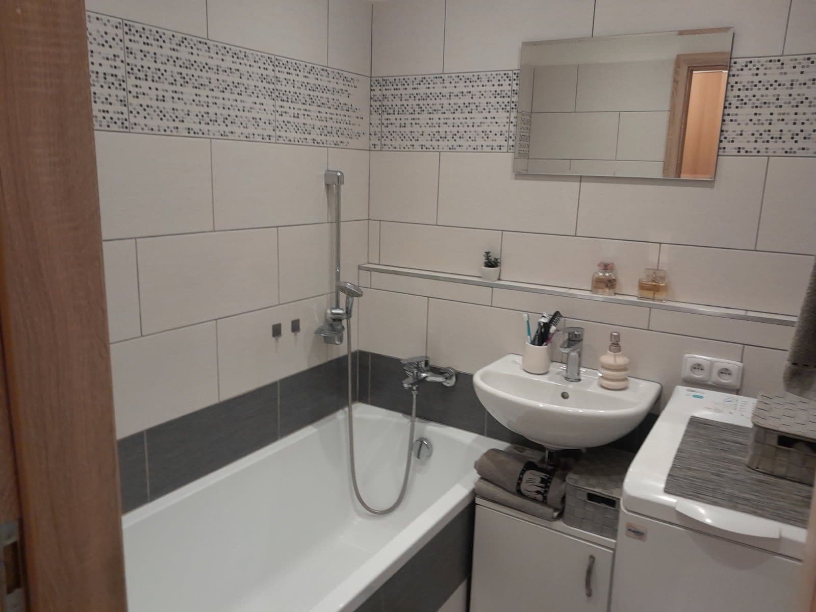 2 bedroom flat to rent, 54 m², Jaroslava Lohrera, Frýdek-Místek, Moravskoslezský Region 2 bedroom flat to rent, 54 m², Jaroslava Lohrera, Frýdek-Místek, Moravskoslezský Region