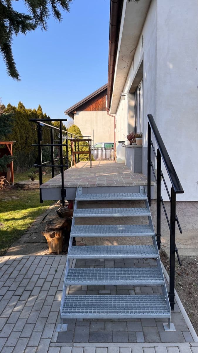 house for sale, 224 m², Káraný, Středočeský Region house for sale, 224 m², Káraný, Středočeský Region