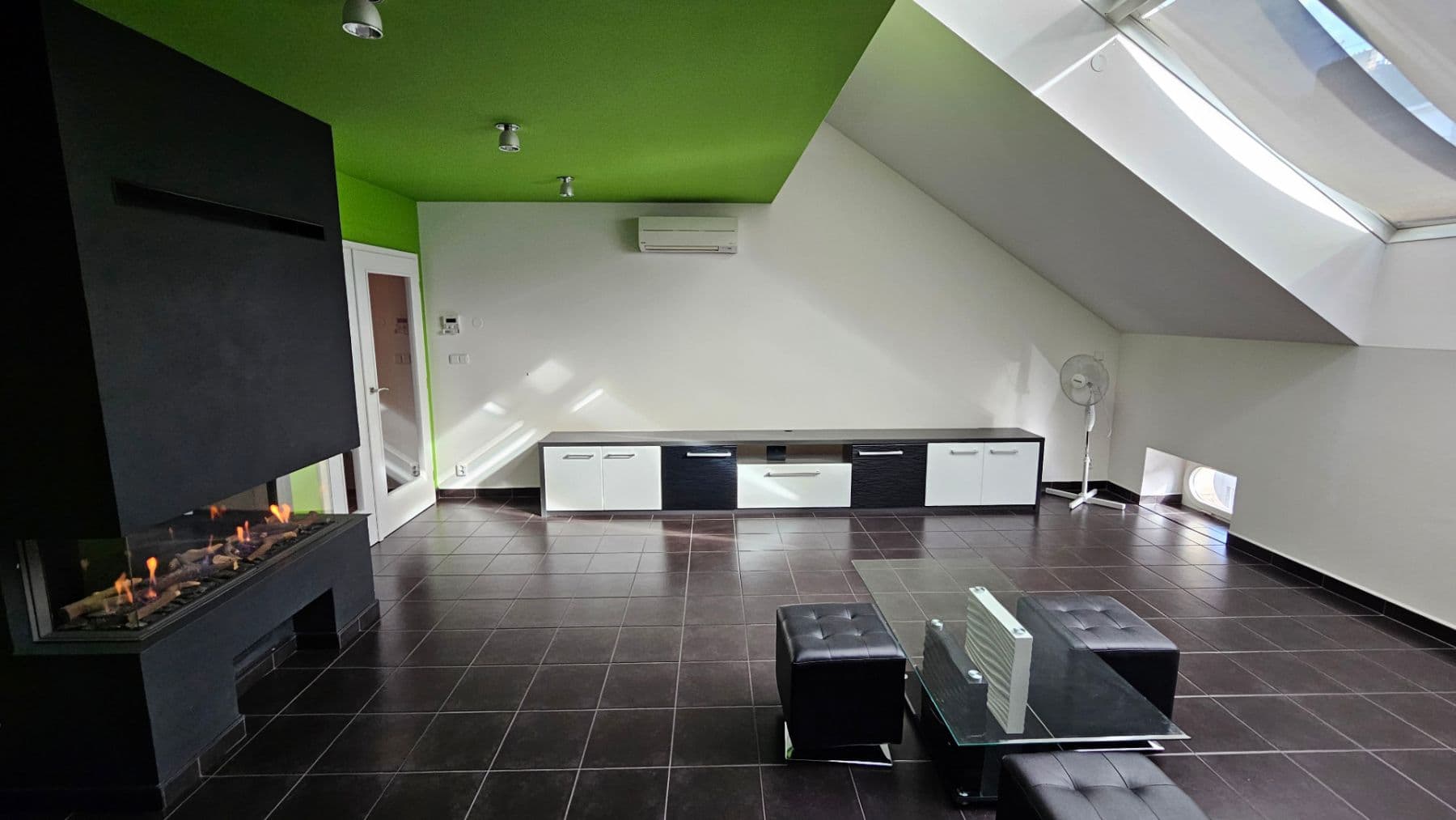 1 bedroom with open-plan kitchen flat to rent, 80 m², Myslíkova, Prague, Prague 1 bedroom with open-plan kitchen flat to rent, 80 m², Myslíkova, Prague, Prague