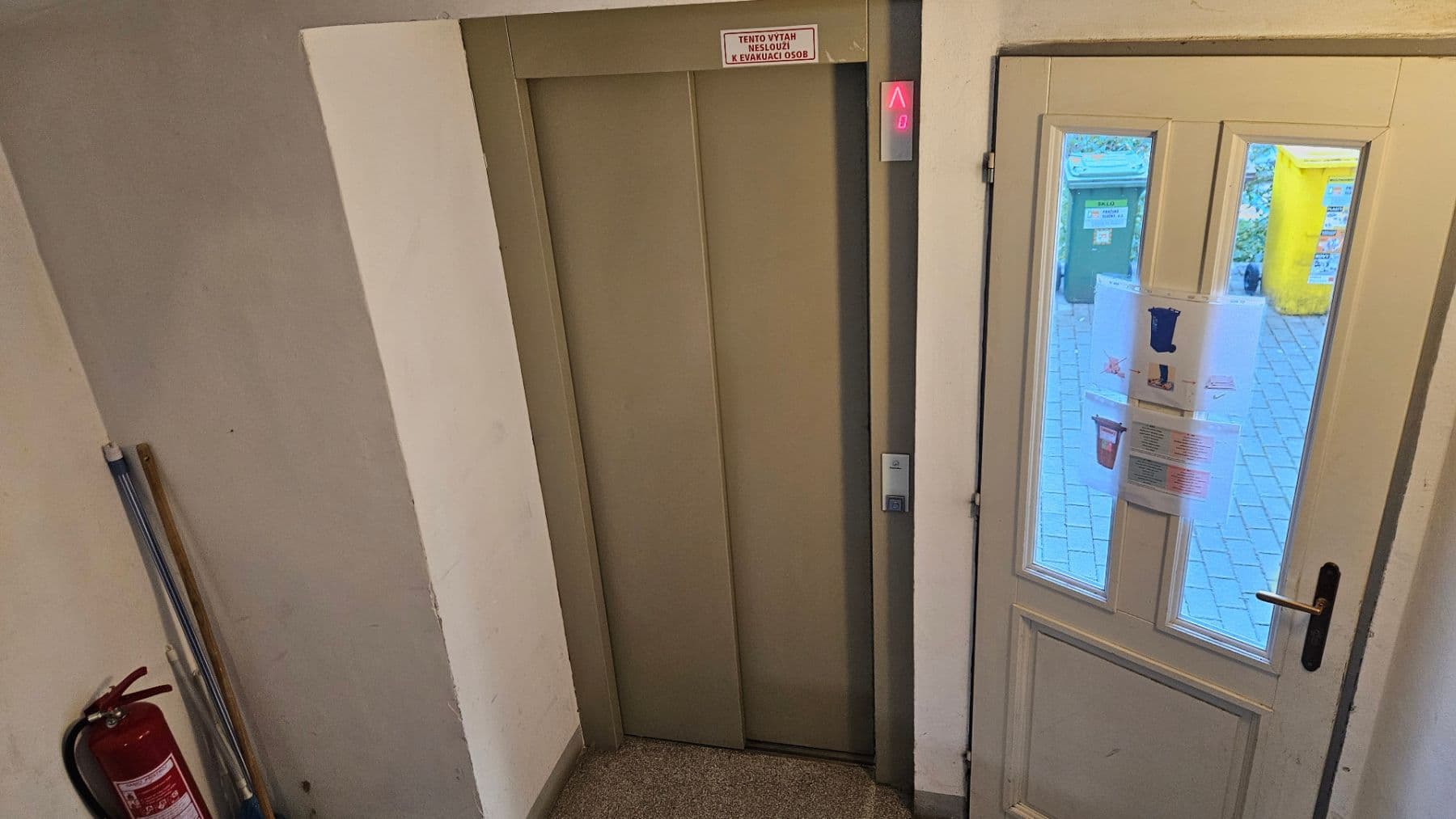 1 bedroom with open-plan kitchen flat to rent, 80 m², Myslíkova, Prague, Prague 1 bedroom with open-plan kitchen flat to rent, 80 m², Myslíkova, Prague, Prague