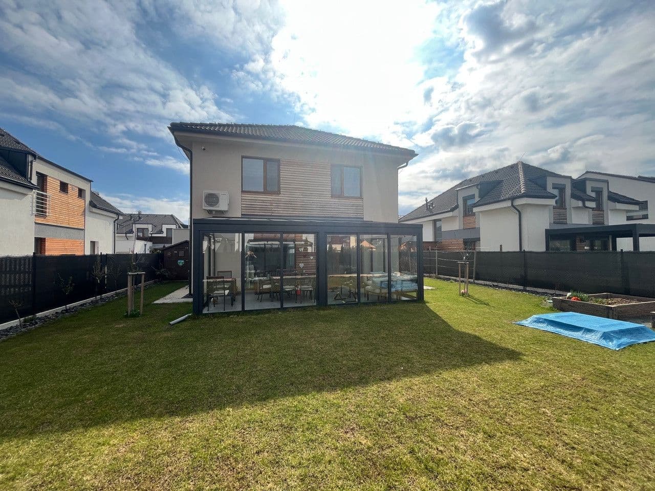 house for sale, 137 m², Modřínová, Zlonín, Středočeský Region house for sale, 137 m², Modřínová, Zlonín, Středočeský Region