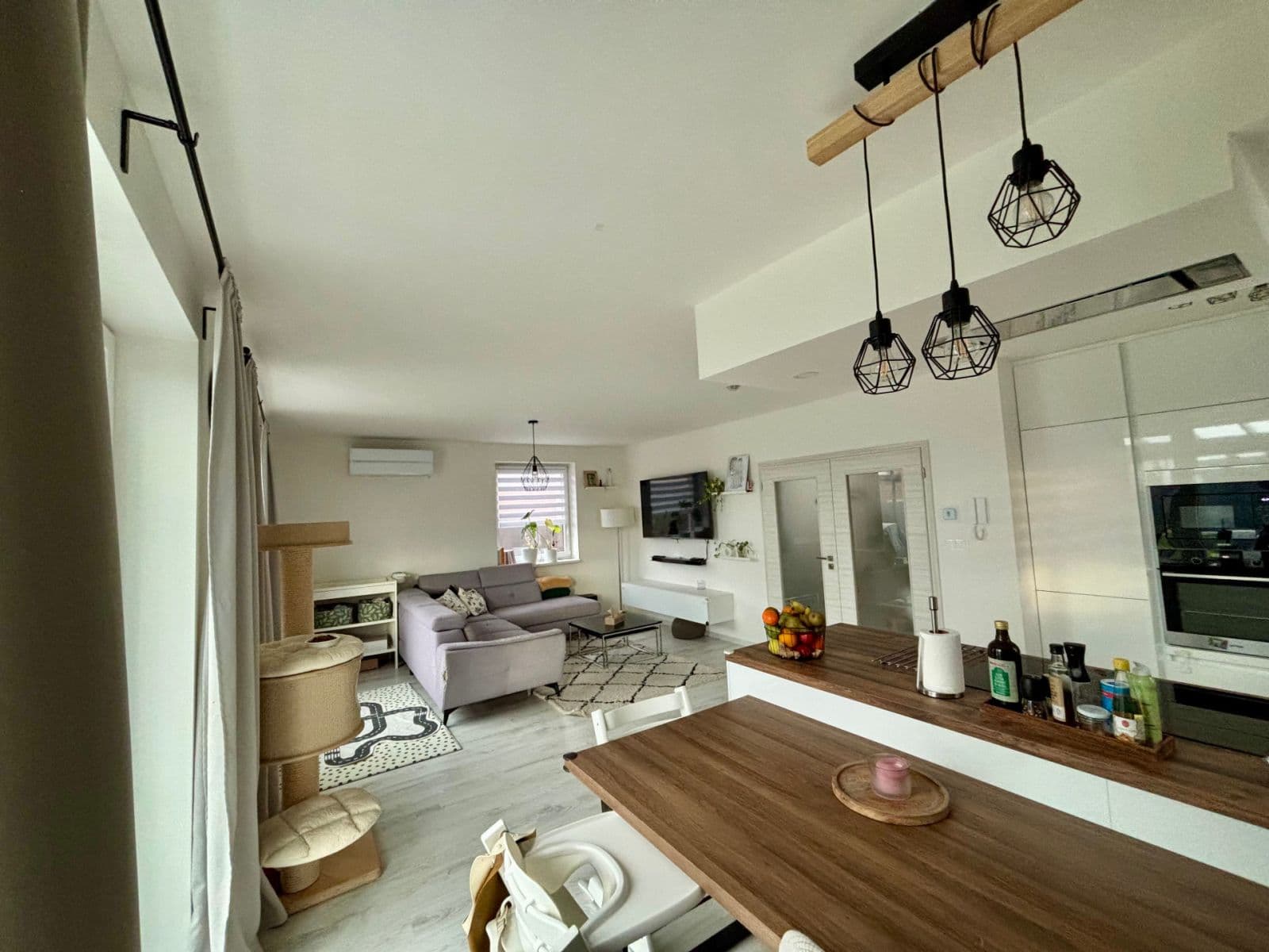 house for sale, 137 m², Modřínová, Zlonín, Středočeský Region house for sale, 137 m², Modřínová, Zlonín, Středočeský Region