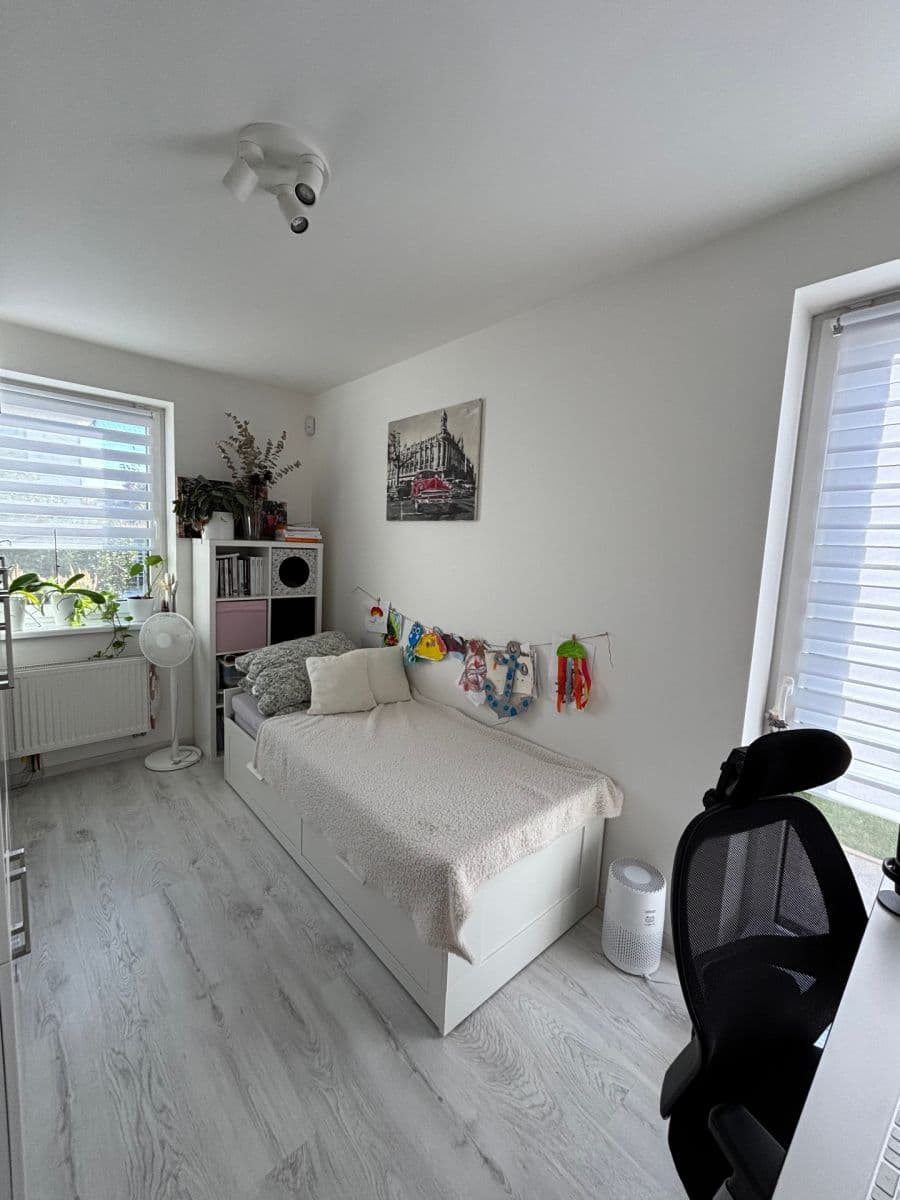 house for sale, 137 m², Modřínová, Zlonín, Středočeský Region house for sale, 137 m², Modřínová, Zlonín, Středočeský Region