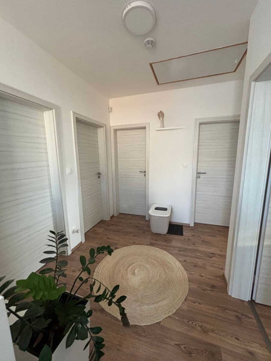 house for sale, 137 m², Modřínová, Zlonín, Středočeský Region house for sale, 137 m², Modřínová, Zlonín, Středočeský Region