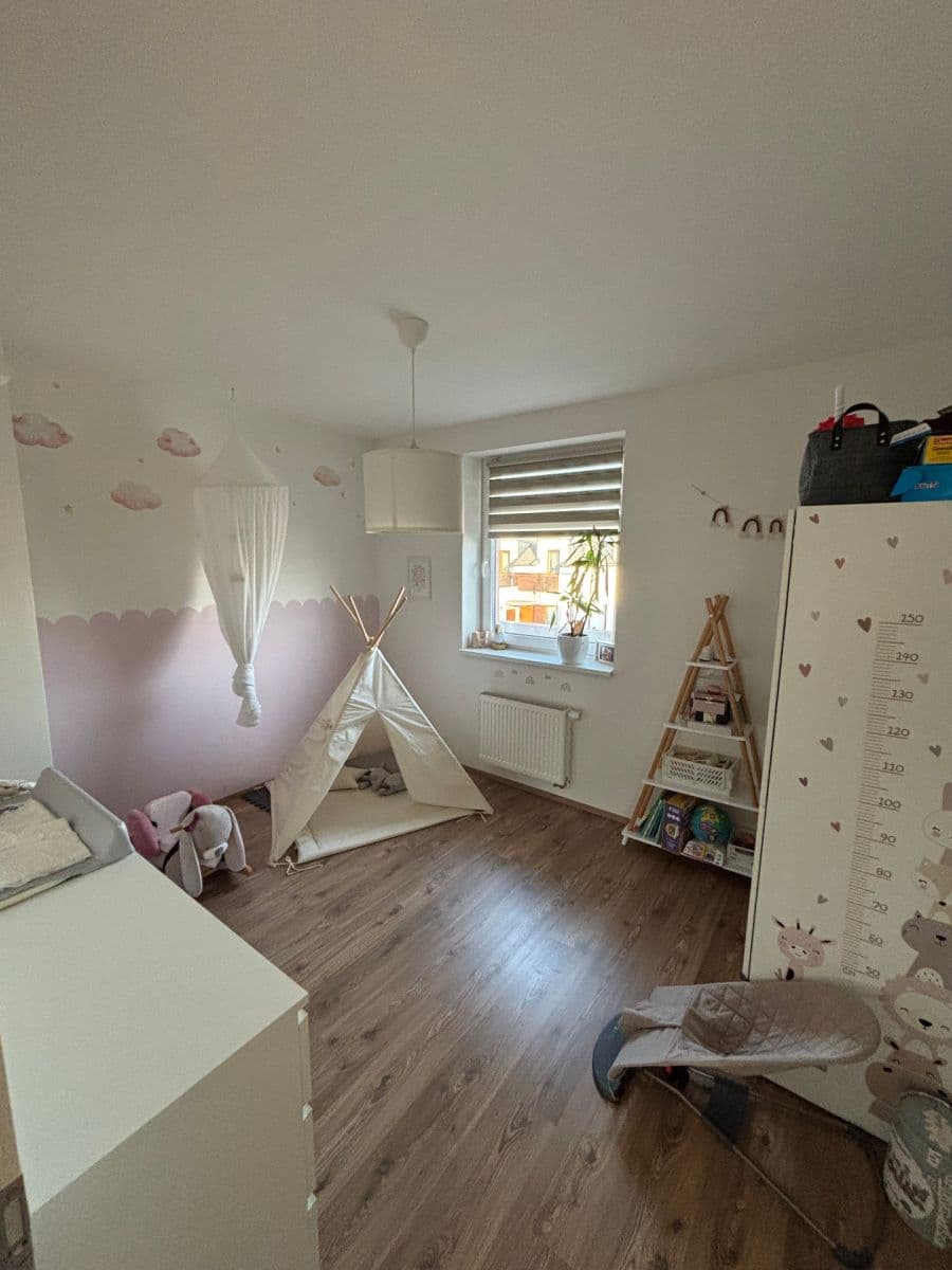 house for sale, 137 m², Modřínová, Zlonín, Středočeský Region house for sale, 137 m², Modřínová, Zlonín, Středočeský Region