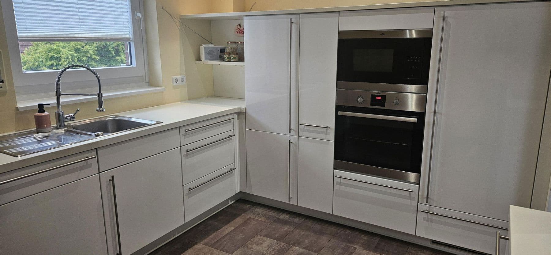 3 bedroom with open-plan kitchen flat for sale, 139 m², Duisburg, North Rhine-Westphalia 3 bedroom with open-plan kitchen flat for sale, 139 m², Duisburg, North Rhine-Westphalia