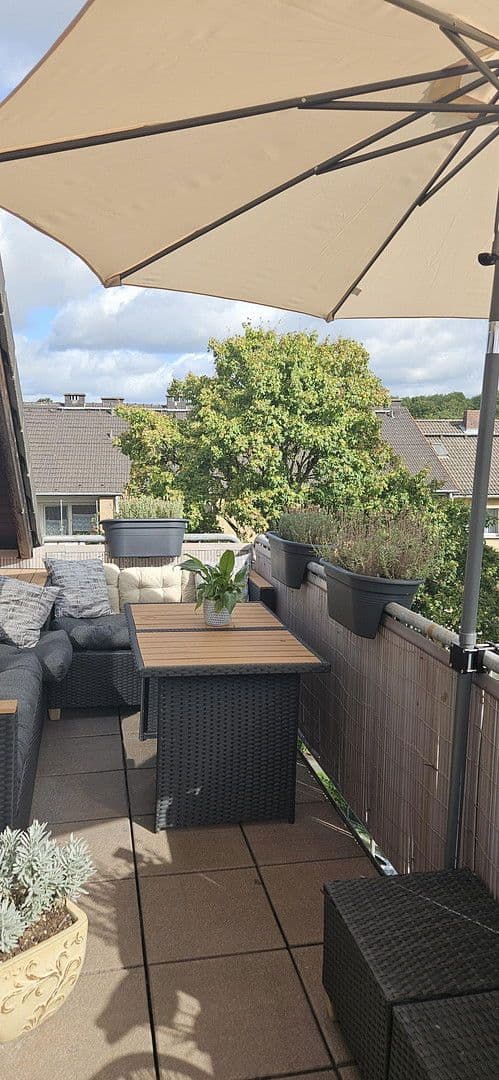 3 bedroom with open-plan kitchen flat for sale, 139 m², Duisburg, North Rhine-Westphalia 3 bedroom with open-plan kitchen flat for sale, 139 m², Duisburg, North Rhine-Westphalia