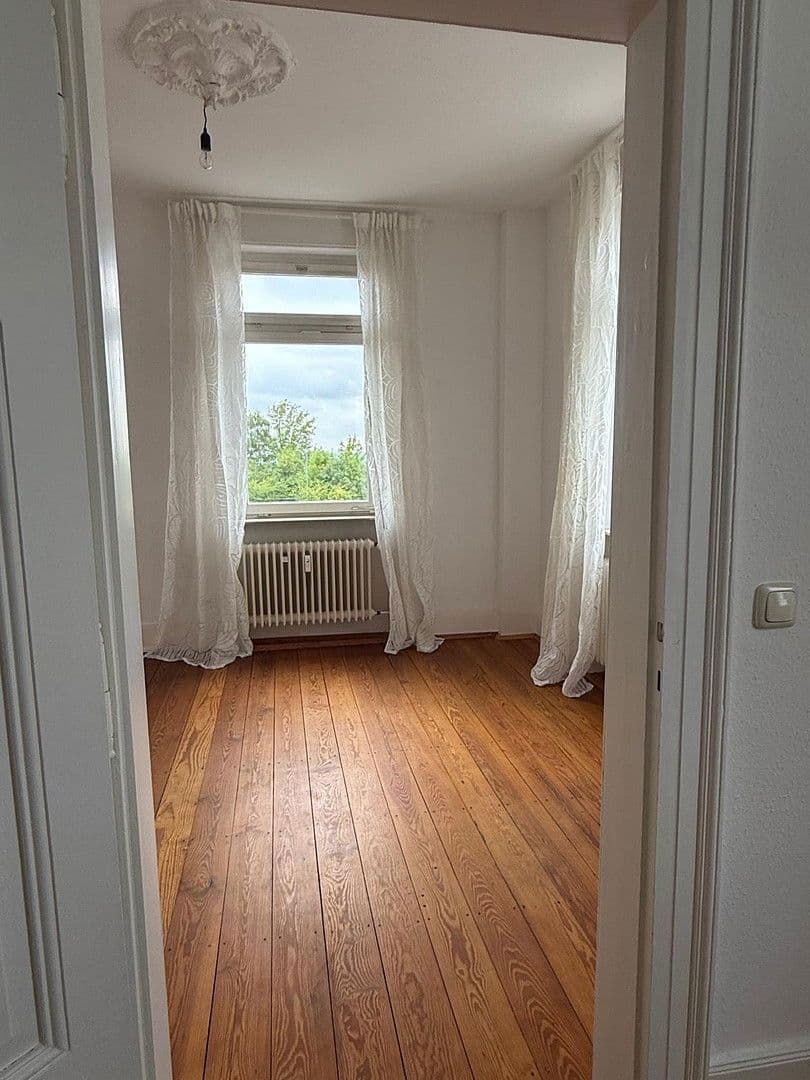 3 bedroom flat to rent, 101 m², Kronberg im Taunus, Hesse 3 bedroom flat to rent, 101 m², Kronberg im Taunus, Hesse