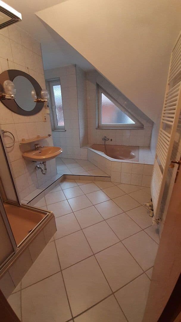 5 bedroom flat to rent, 152 m², Waltershausen, Thuringia 5 bedroom flat to rent, 152 m², Waltershausen, Thuringia