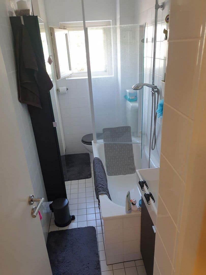 5 bedroom flat to rent, 100 m², Lupsteiner Weg 36, Berlin, Berlin 5 bedroom flat to rent, 100 m², Lupsteiner Weg 36, Berlin, Berlin