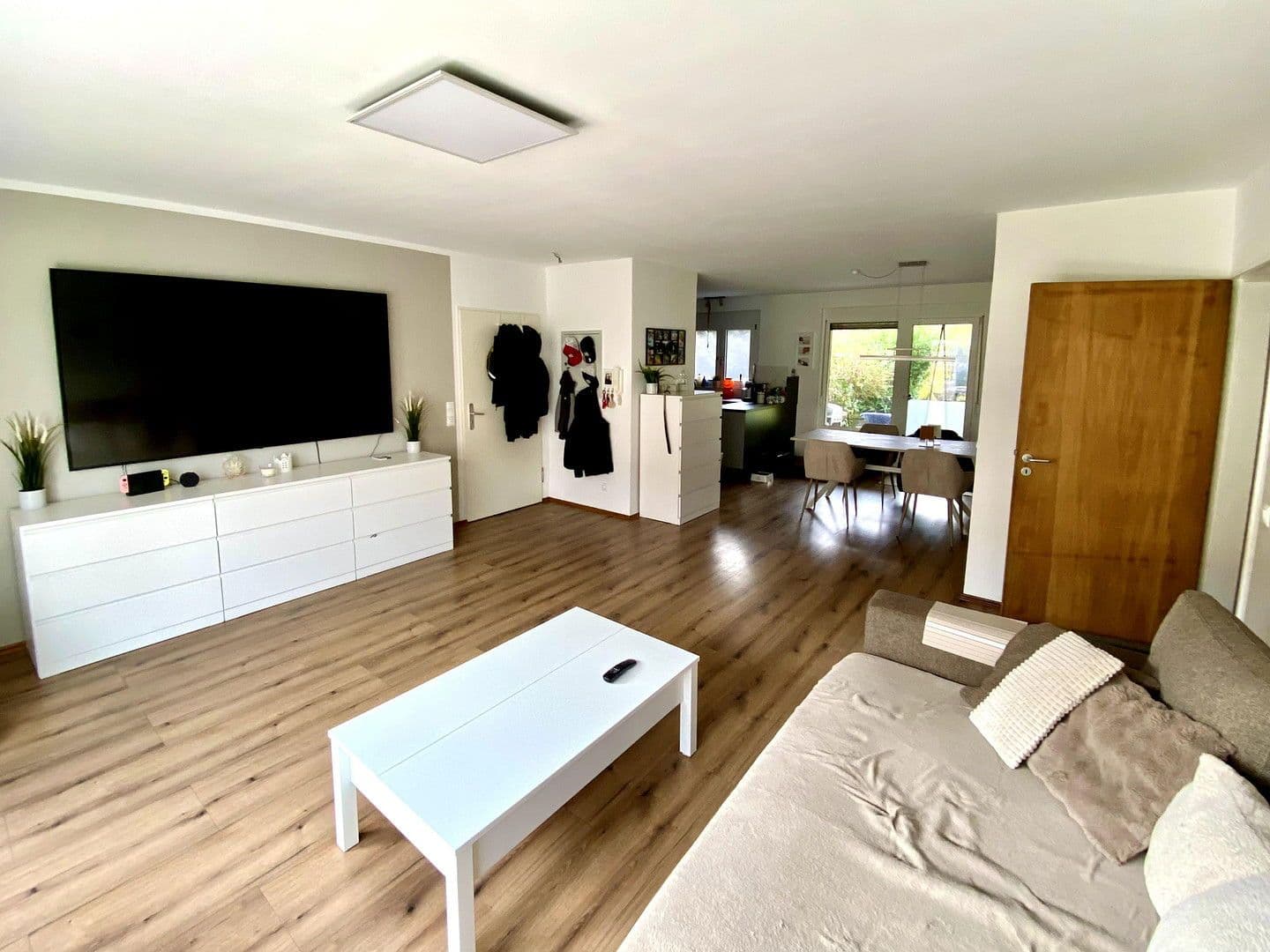 2 bedroom with open-plan kitchen flat for sale, 89 m², Aschaffenburg, Bavaria 2 bedroom with open-plan kitchen flat for sale, 89 m², Aschaffenburg, Bavaria