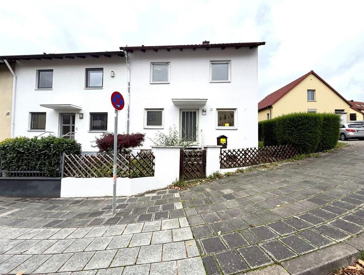 house for sale, 144 m², Vogelherdstr. 15c, Zirndorf, Bavaria house for sale, 144 m², Vogelherdstr. 15c, Zirndorf, Bavaria