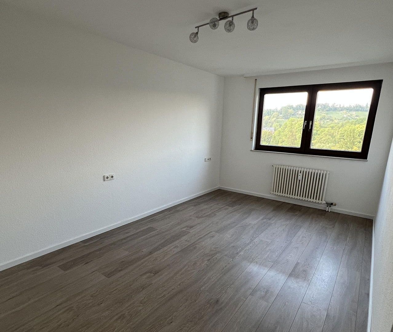 3 bedroom with open-plan kitchen flat for sale, 119 m², Weilimdorf, Baden-Württemberg 3 bedroom with open-plan kitchen flat for sale, 119 m², Weilimdorf, Baden-Württemberg