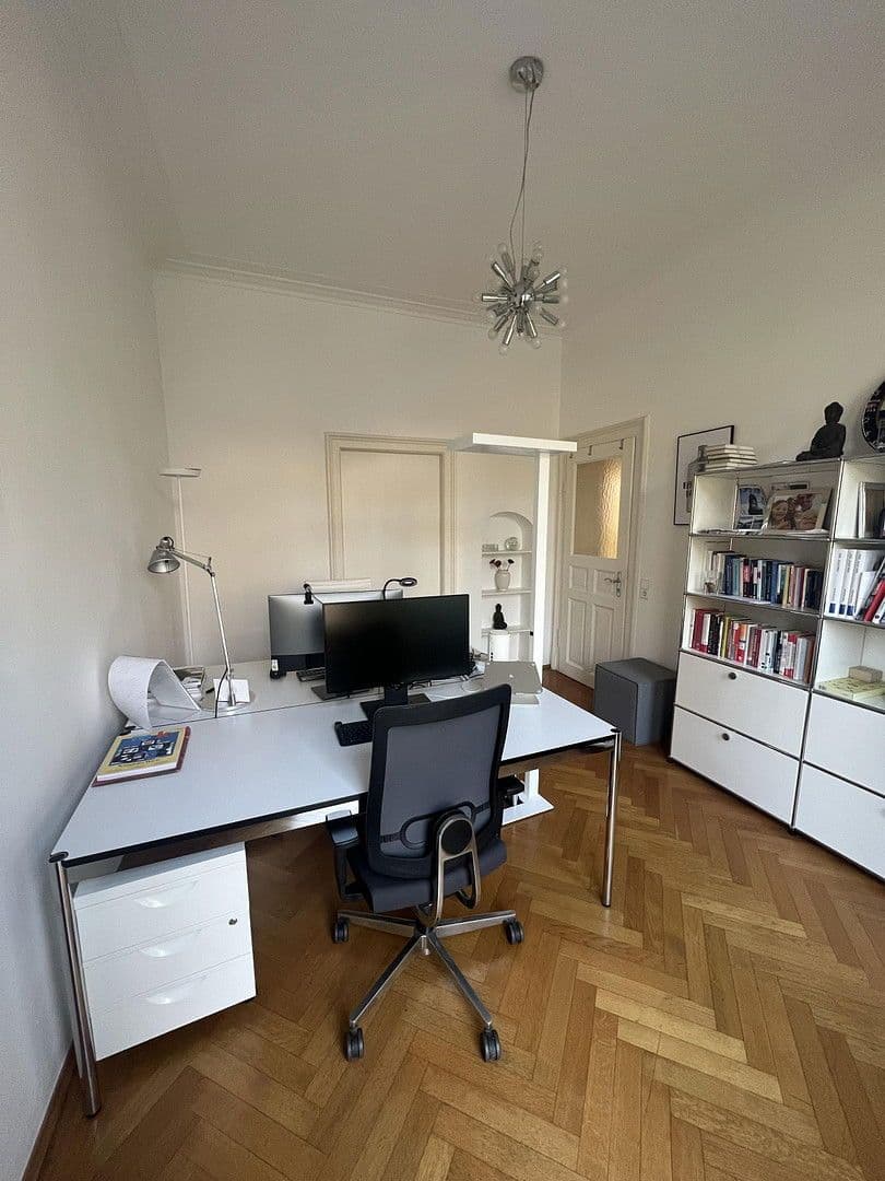 office to rent, 21 m², Stuttgart, Baden-Württemberg office to rent, 21 m², Stuttgart, Baden-Württemberg