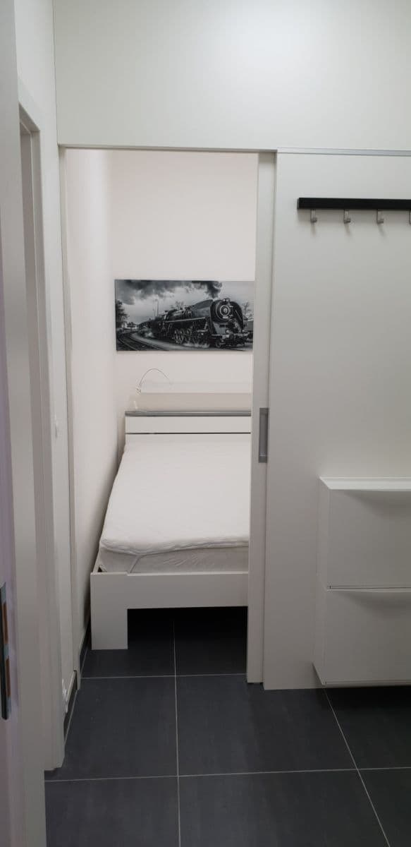 Studio flat to rent, 39 m², Sokolovská, Prague, Prague Studio flat to rent, 39 m², Sokolovská, Prague, Prague