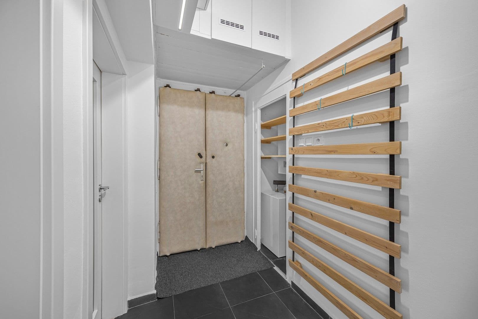 1 bedroom with open-plan kitchen flat to rent, 38 m², Na Březince, Prague, Prague 1 bedroom with open-plan kitchen flat to rent, 38 m², Na Březince, Prague, Prague