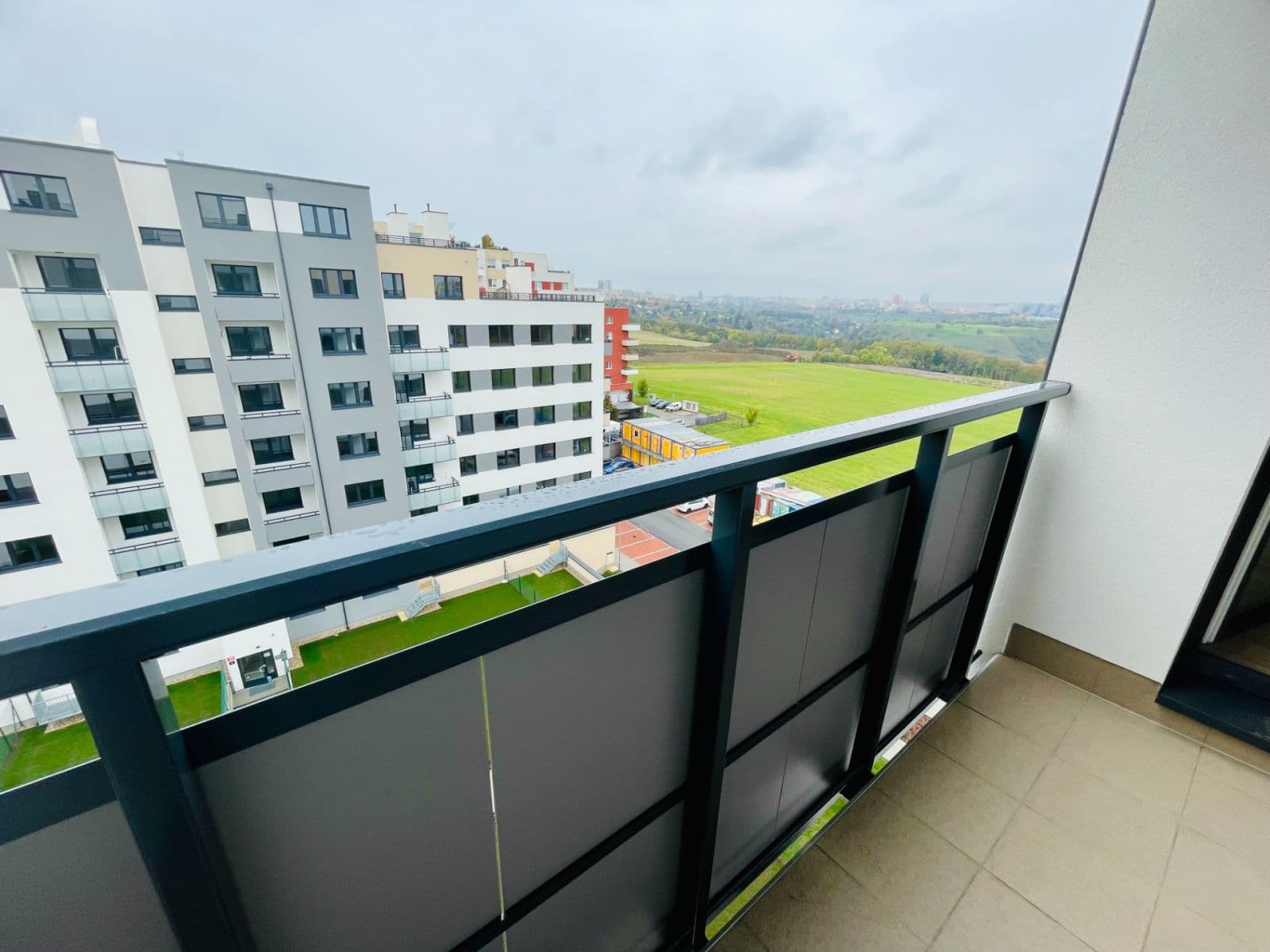 1 bedroom with open-plan kitchen flat to rent, 42 m², Miloše Havla, Prague, Prague 1 bedroom with open-plan kitchen flat to rent, 42 m², Miloše Havla, Prague, Prague