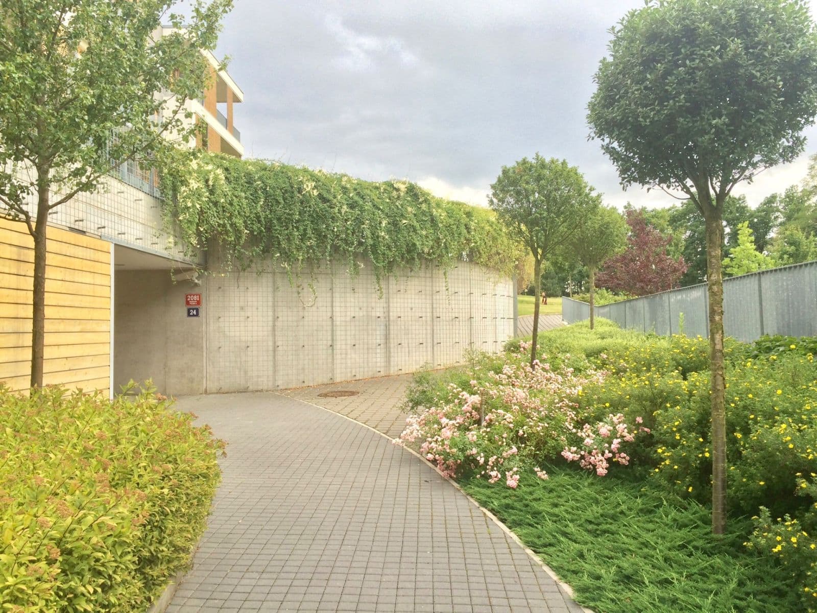 1 bedroom with open-plan kitchen flat to rent, 57 m², Generála Šišky, Prague, Prague 1 bedroom with open-plan kitchen flat to rent, 57 m², Generála Šišky, Prague, Prague