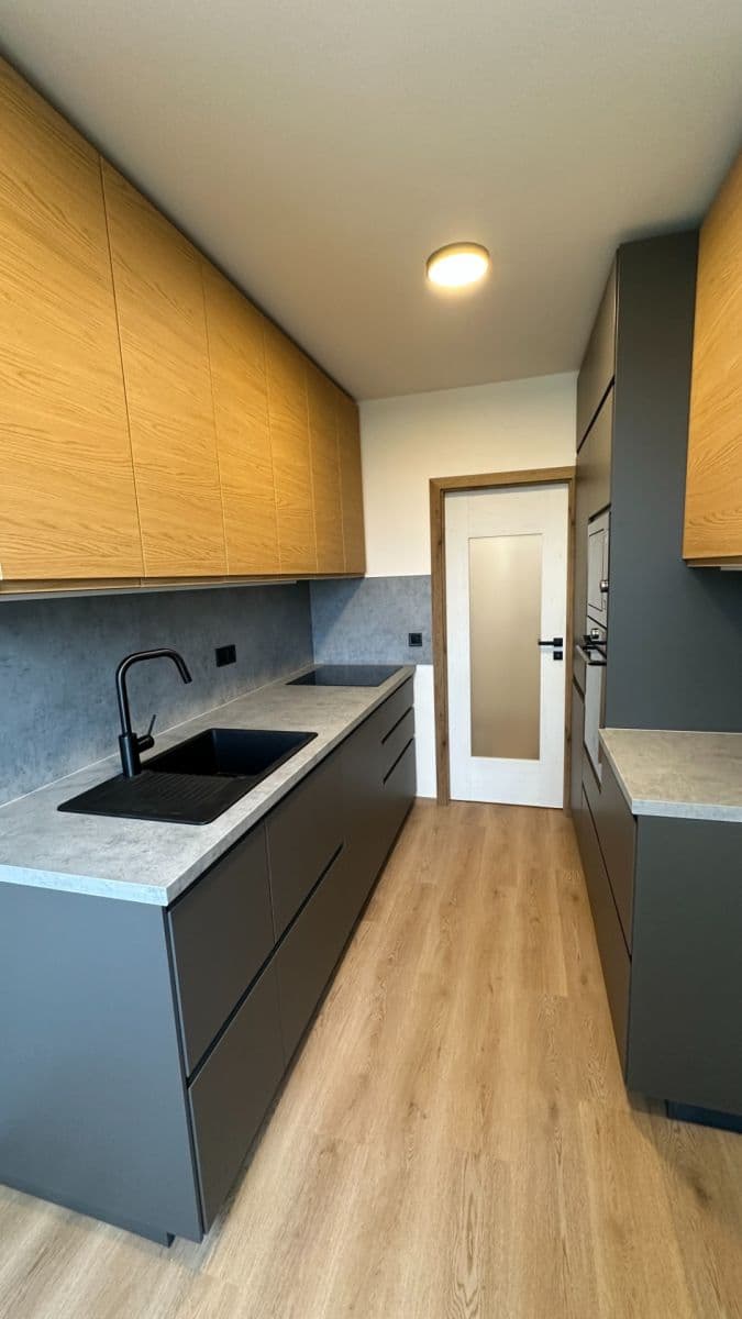 3 bedroom flat to rent, 72 m², Vltavská, Brno, Jihomoravský Region 3 bedroom flat to rent, 72 m², Vltavská, Brno, Jihomoravský Region