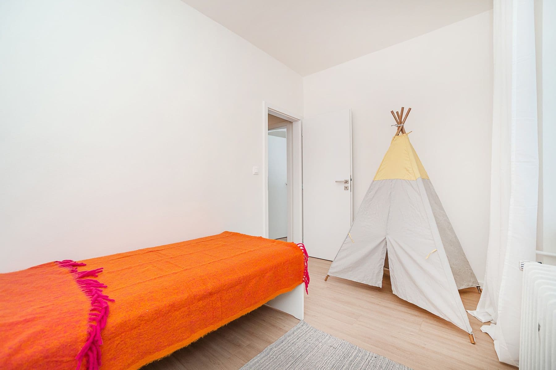 3 bedroom with open-plan kitchen flat for sale, 86 m², Hartigova, Prague, Prague 3 bedroom with open-plan kitchen flat for sale, 86 m², Hartigova, Prague, Prague