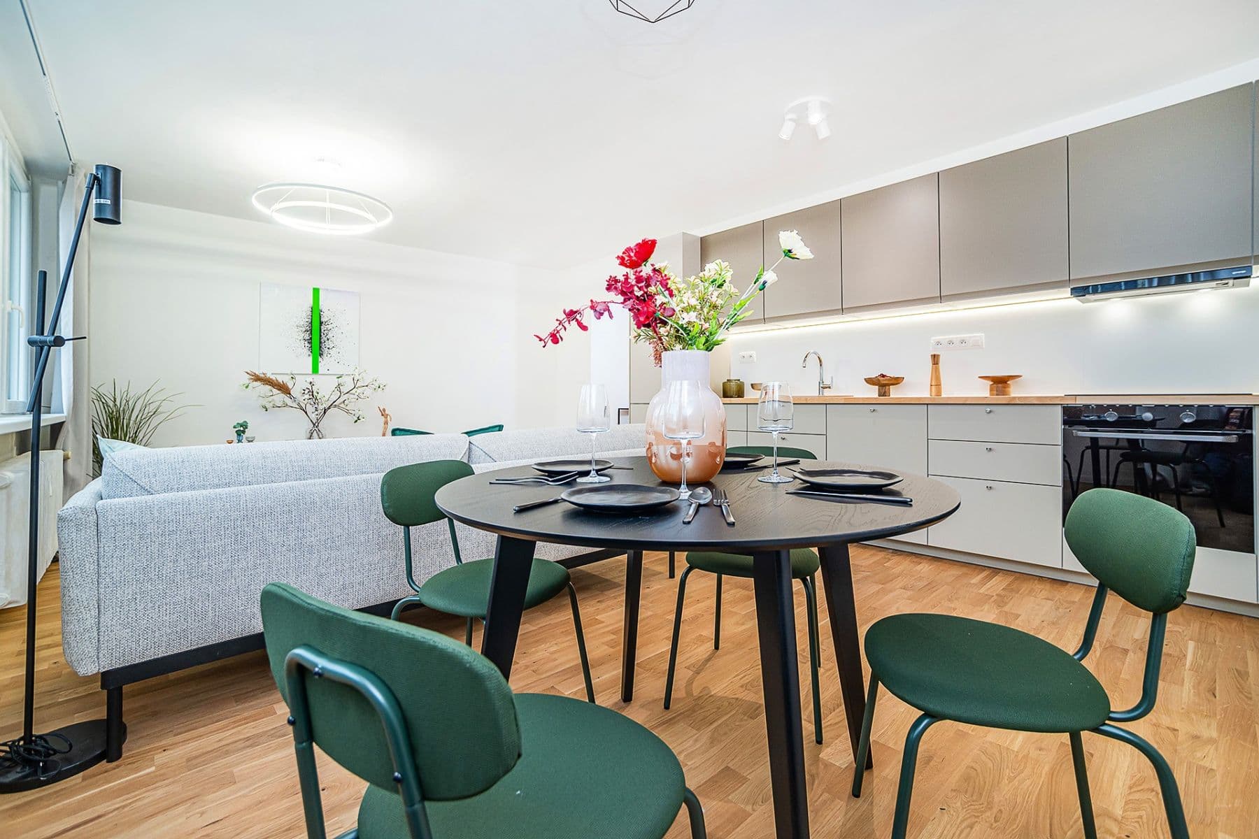 3 bedroom with open-plan kitchen flat for sale, 86 m², Hartigova, Prague, Prague 3 bedroom with open-plan kitchen flat for sale, 86 m², Hartigova, Prague, Prague