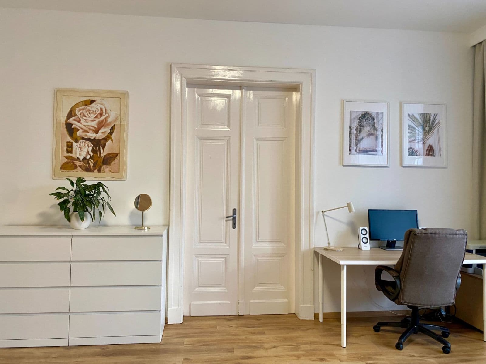 2 bedroom flat to rent, 80 m², Gorkého, Bratislava - mestská časť Staré Mesto, Bratislavský Region 2 bedroom flat to rent, 80 m², Gorkého, Bratislava - mestská časť Staré Mesto, Bratislavský Region