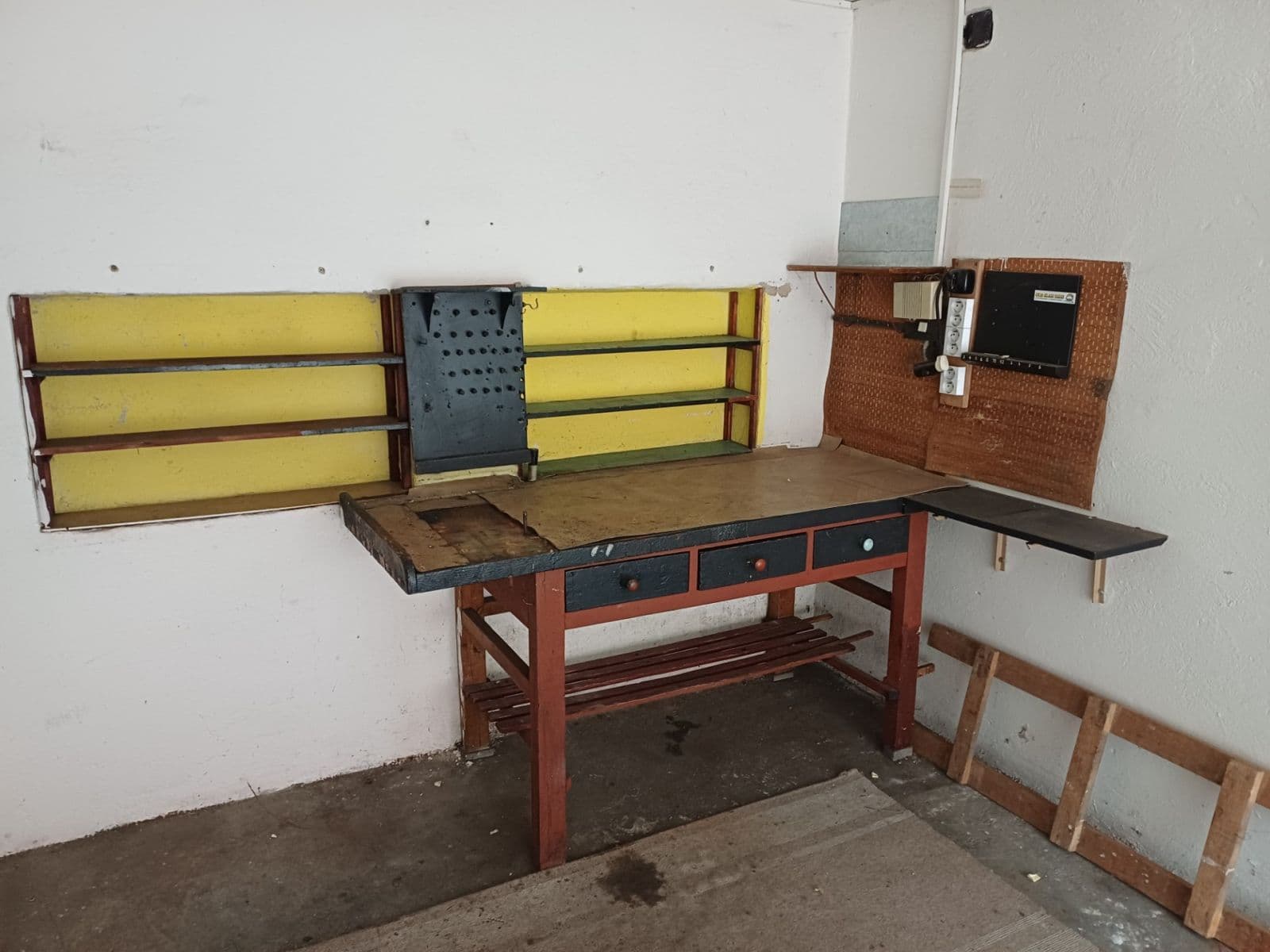 garage to rent, 16 m², Brno, Jihomoravský Region garage to rent, 16 m², Brno, Jihomoravský Region