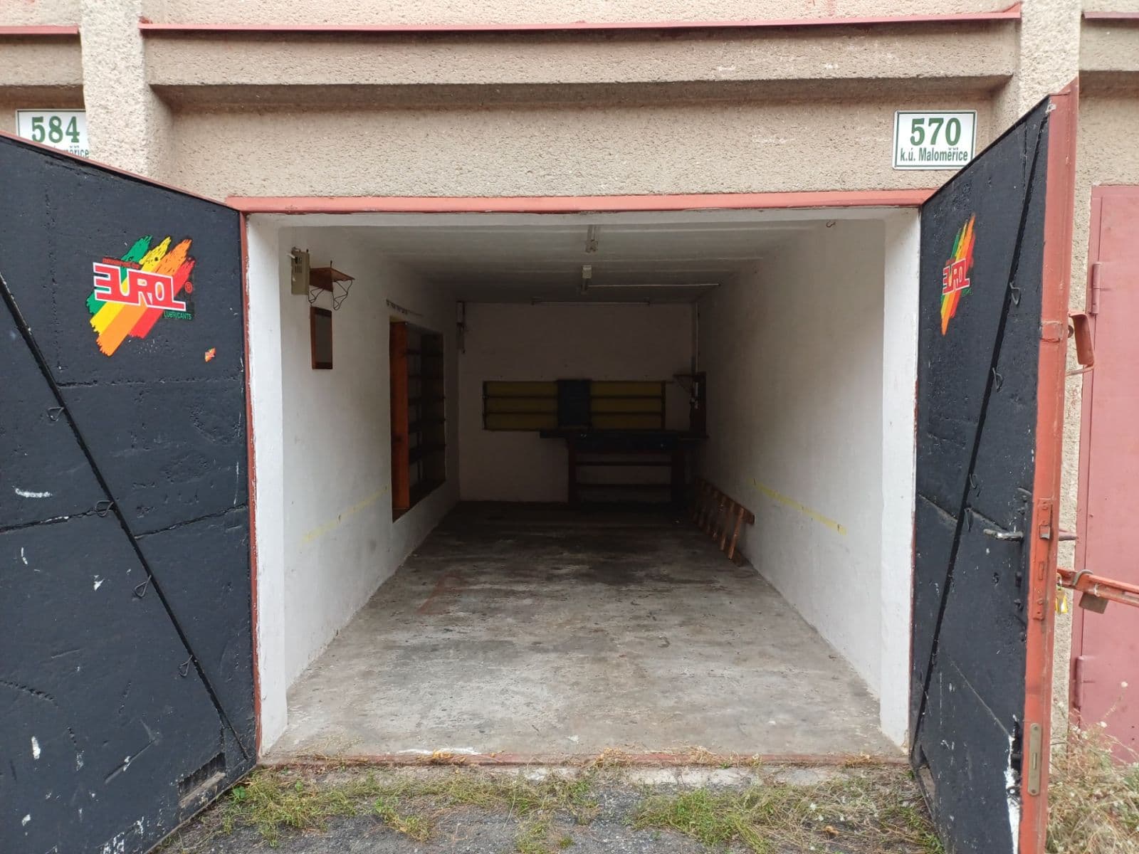 garage to rent, 16 m², Brno, Jihomoravský Region garage to rent, 16 m², Brno, Jihomoravský Region