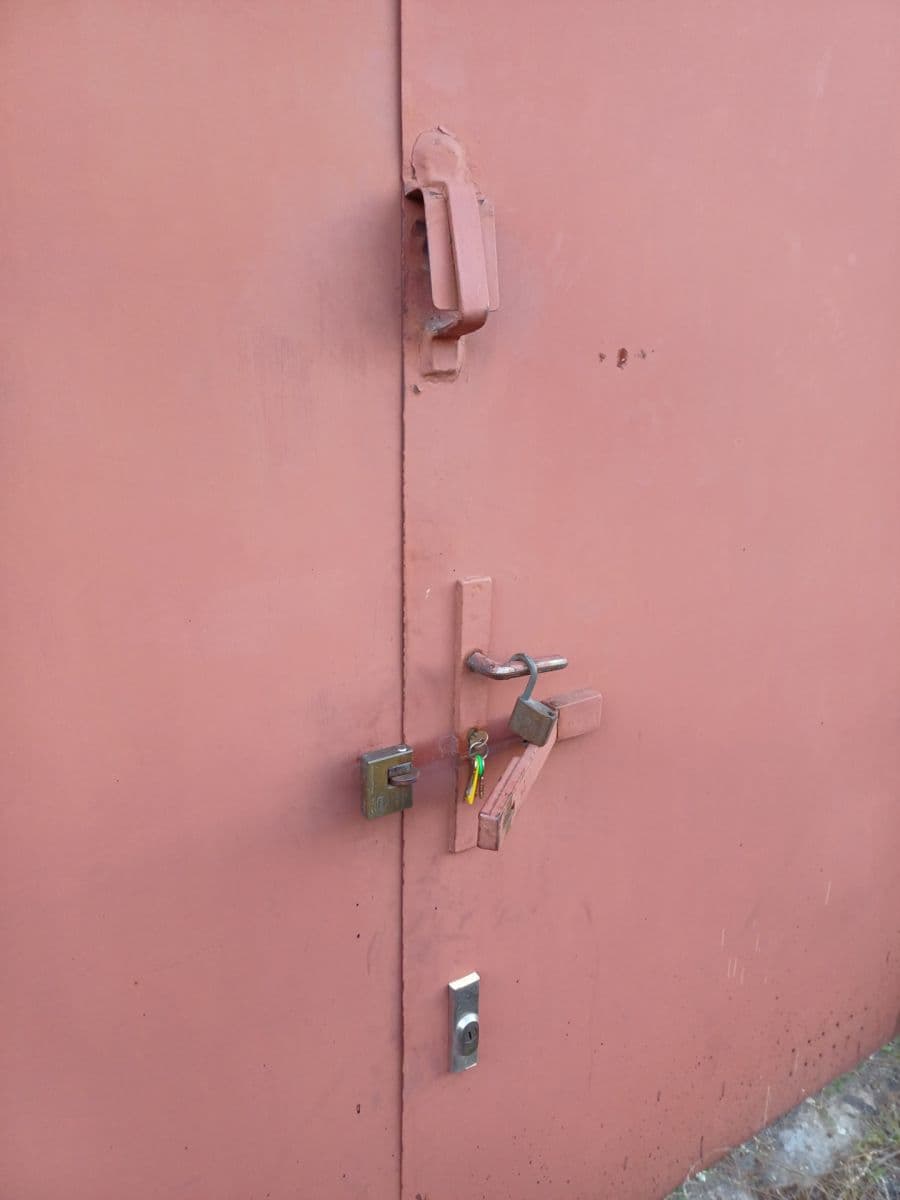 garage to rent, 16 m², Brno, Jihomoravský Region garage to rent, 16 m², Brno, Jihomoravský Region