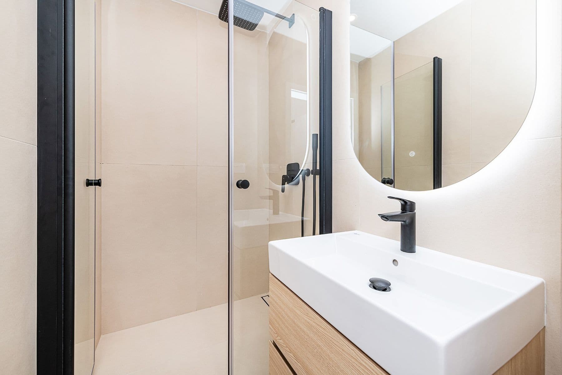 1 bedroom with open-plan kitchen flat for sale, 48 m², Víta Nejedlého, Prague, Prague 1 bedroom with open-plan kitchen flat for sale, 48 m², Víta Nejedlého, Prague, Prague