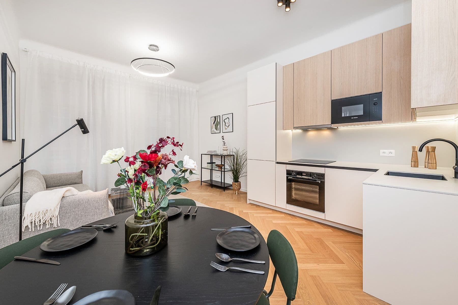 1 bedroom with open-plan kitchen flat for sale, 49 m², Víta Nejedlého, Prague, Prague 1 bedroom with open-plan kitchen flat for sale, 49 m², Víta Nejedlého, Prague, Prague