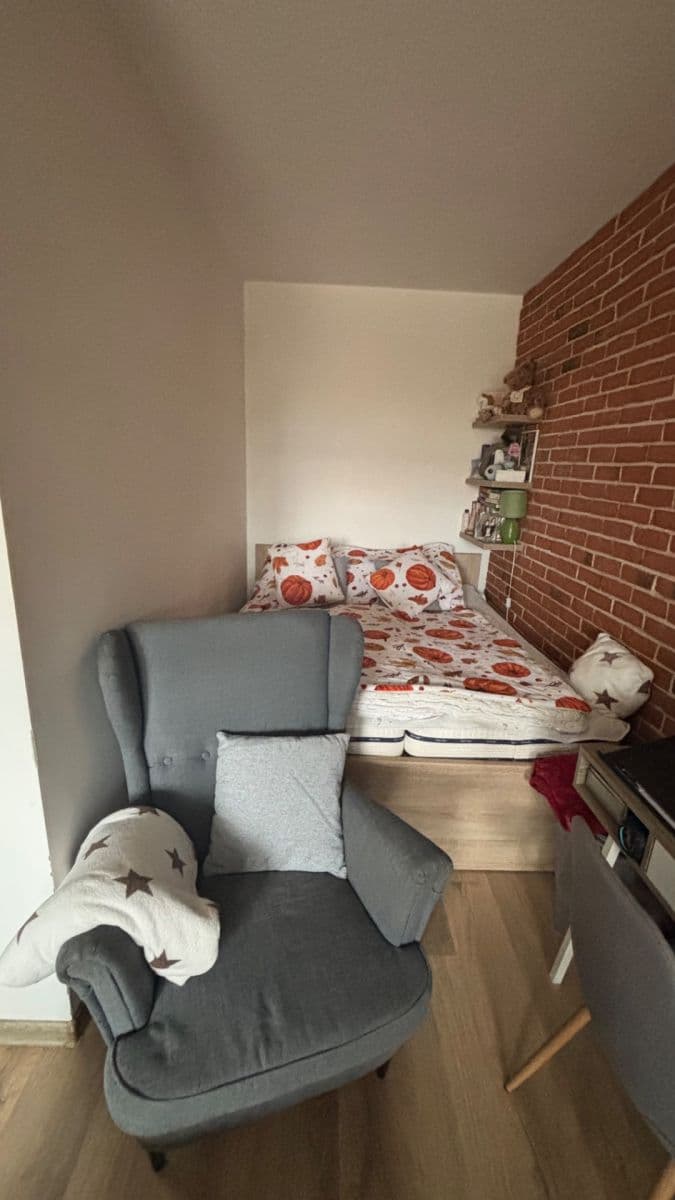 Studio flat to rent, 35 m², Uherova, Chýně, Středočeský Region Studio flat to rent, 35 m², Uherova, Chýně, Středočeský Region