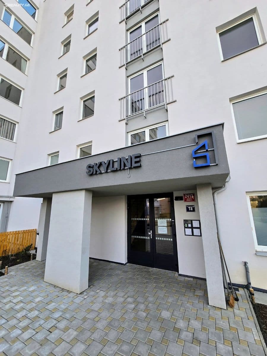 1 bedroom with open-plan kitchen flat to rent, 46 m², Čenětická, Prague, Prague 1 bedroom with open-plan kitchen flat to rent, 46 m², Čenětická, Prague, Prague