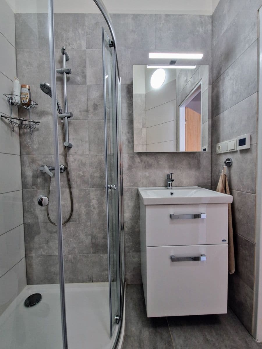 2 bedroom flat to rent, 56 m², Taussigova, Brno, Jihomoravský Region 2 bedroom flat to rent, 56 m², Taussigova, Brno, Jihomoravský Region