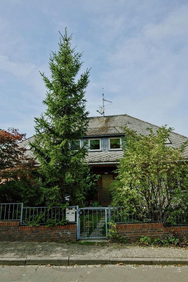 house for sale, 330 m², Bad Schwalbach, Hesse house for sale, 330 m², Bad Schwalbach, Hesse