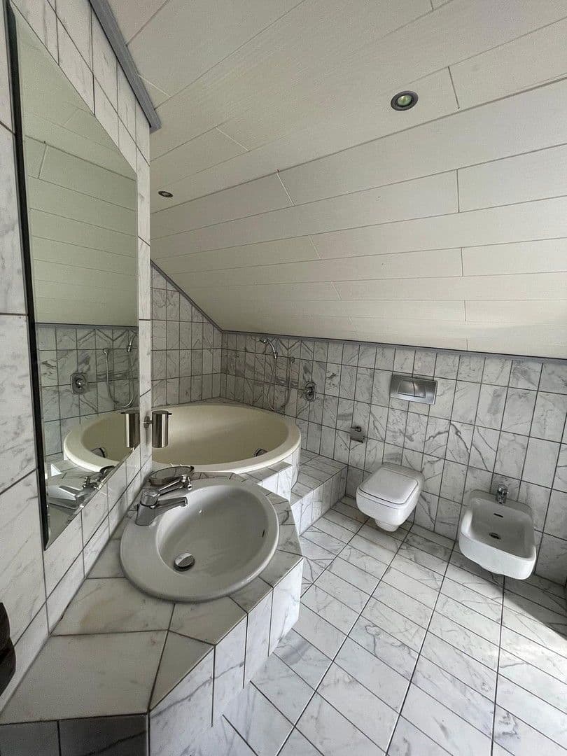 house to rent, 180 m², Nachtigallenweg, Kamp-Lintfort, North Rhine-Westphalia house to rent, 180 m², Nachtigallenweg, Kamp-Lintfort, North Rhine-Westphalia