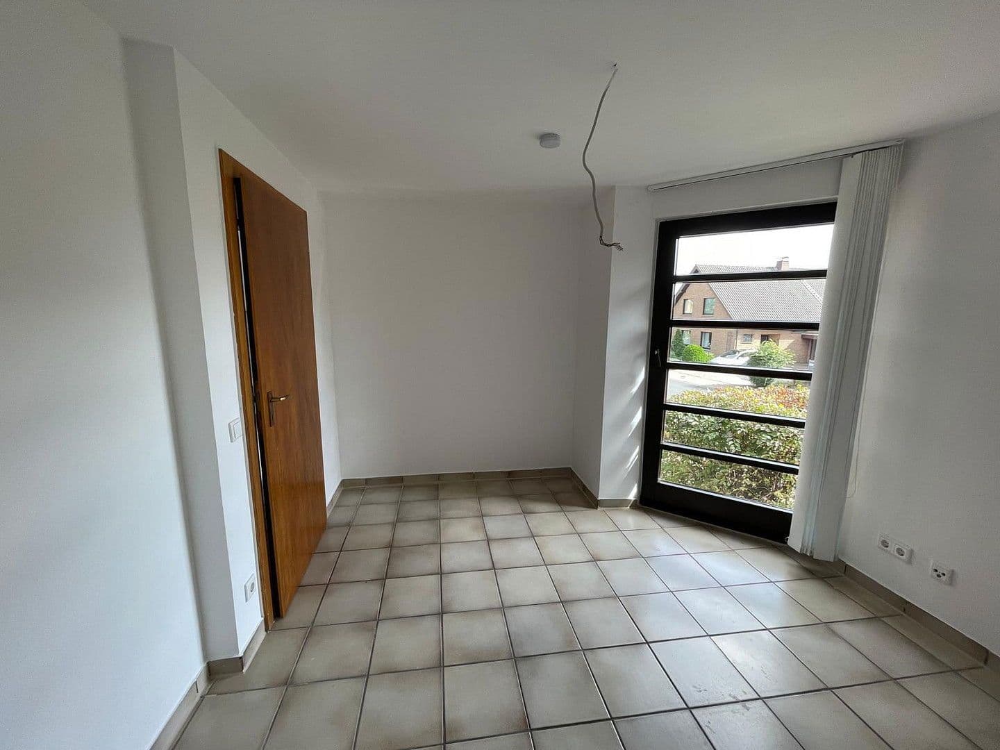 house to rent, 180 m², Nachtigallenweg, Kamp-Lintfort, North Rhine-Westphalia house to rent, 180 m², Nachtigallenweg, Kamp-Lintfort, North Rhine-Westphalia